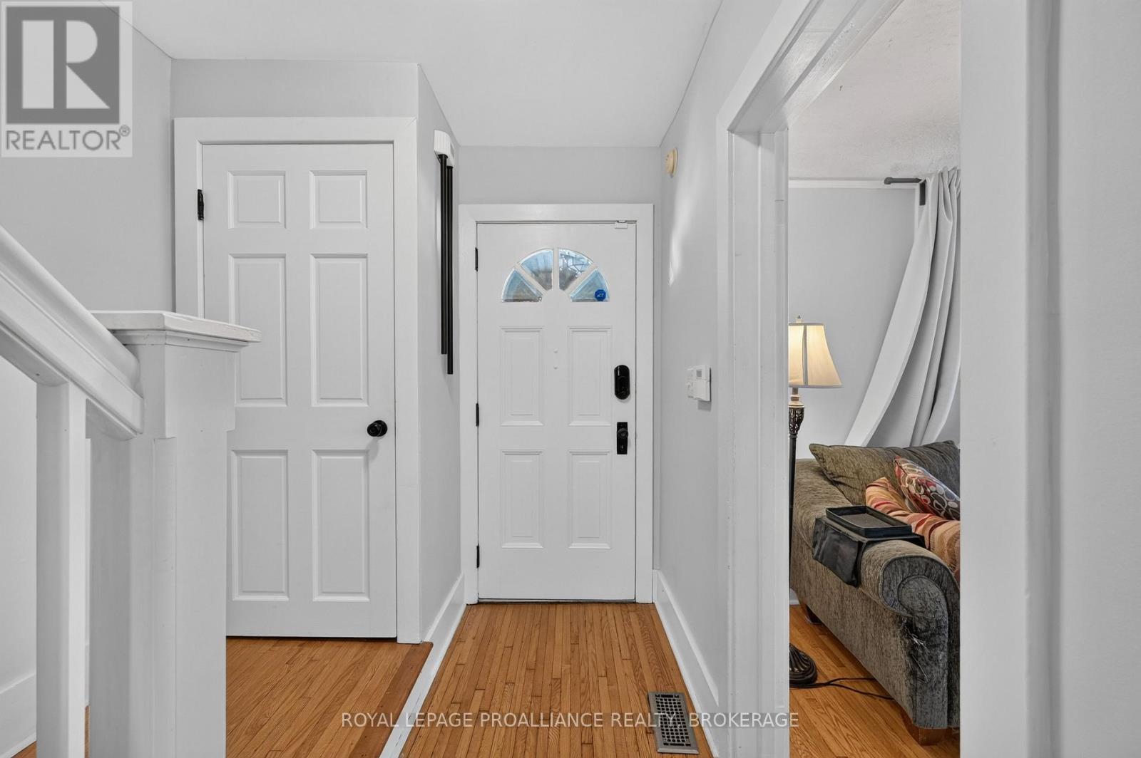 101 NAPIER STREET - 5