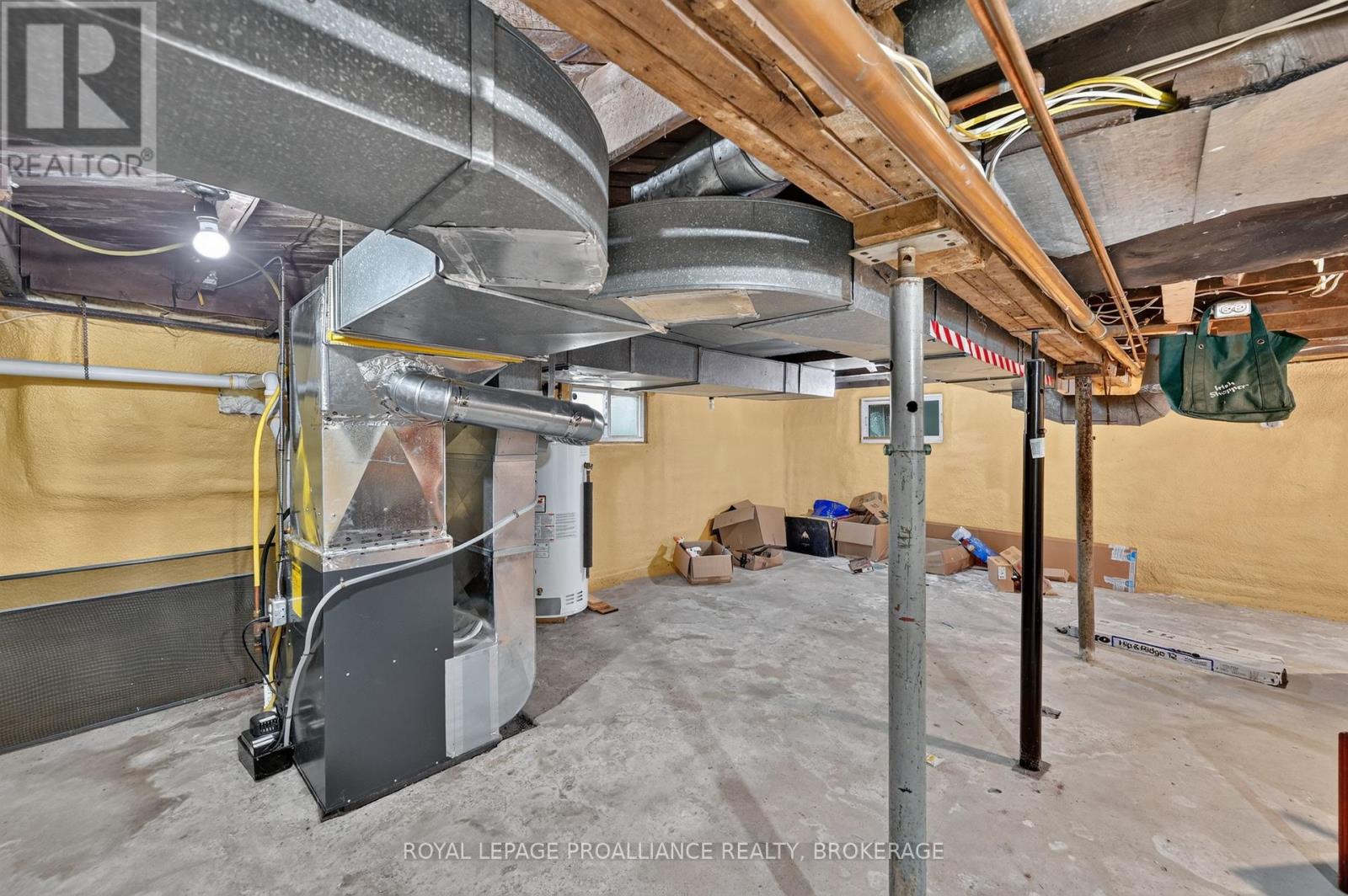 101 NAPIER STREET - 26