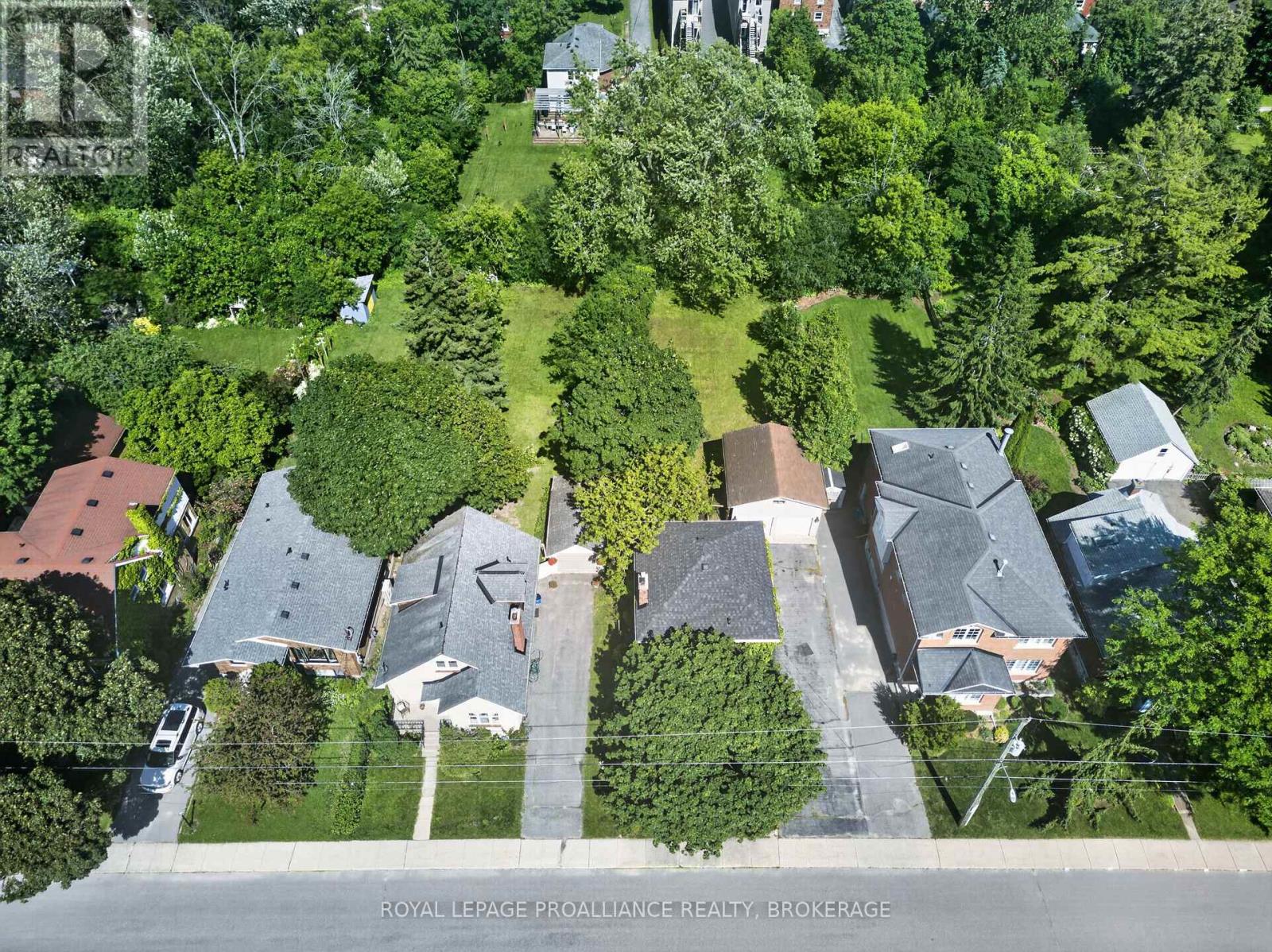101 NAPIER STREET - 38