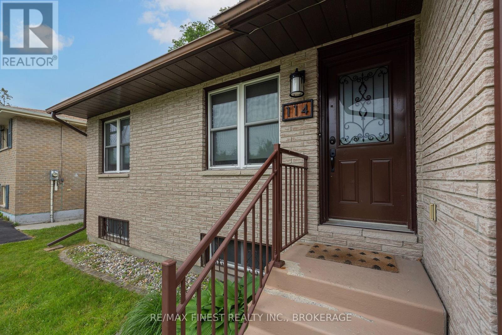 114 JOYCE STREET - 3