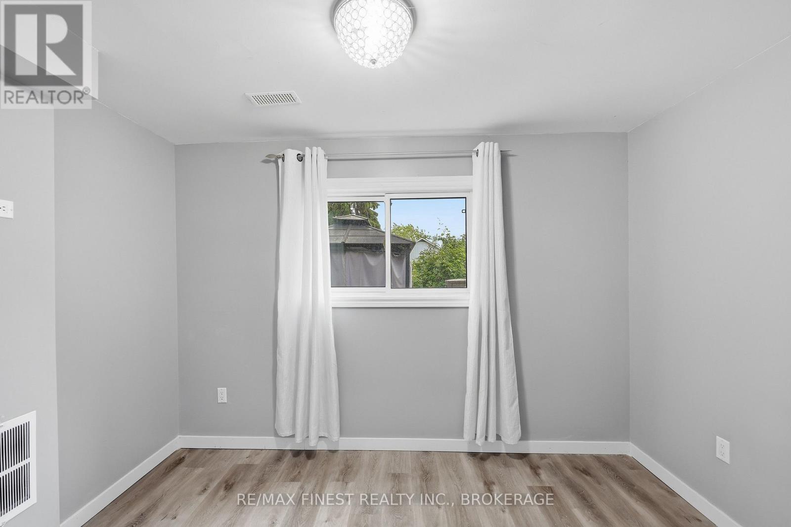 114 JOYCE STREET - 50