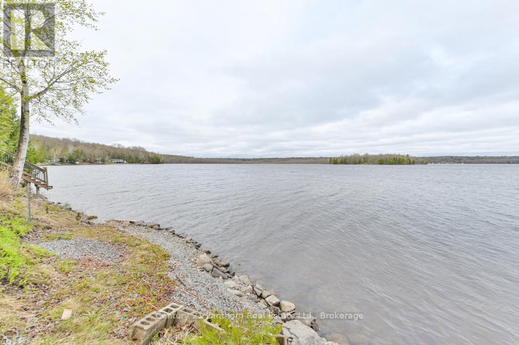 192 BLAKELY LANE - 32