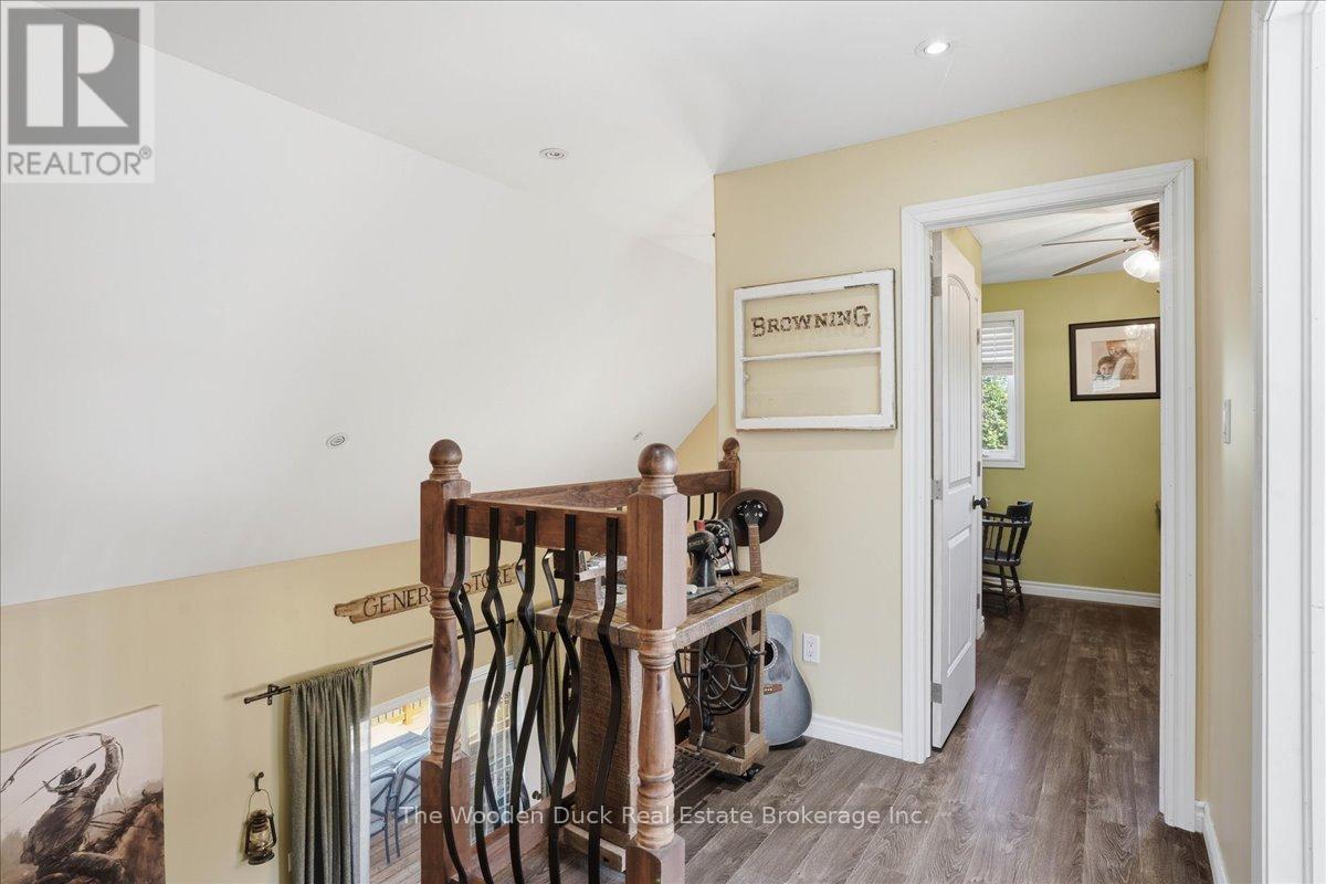 1133 ISLAND ROAD - 19