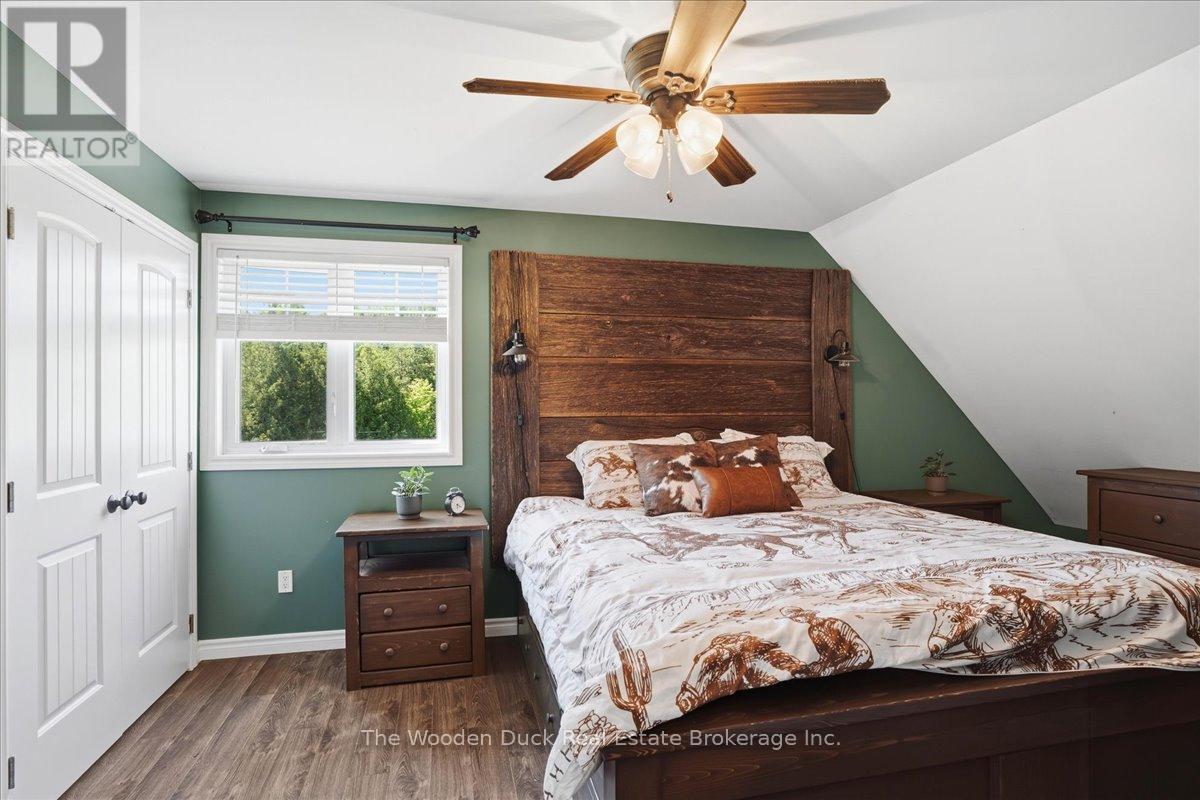 1133 ISLAND ROAD - 21