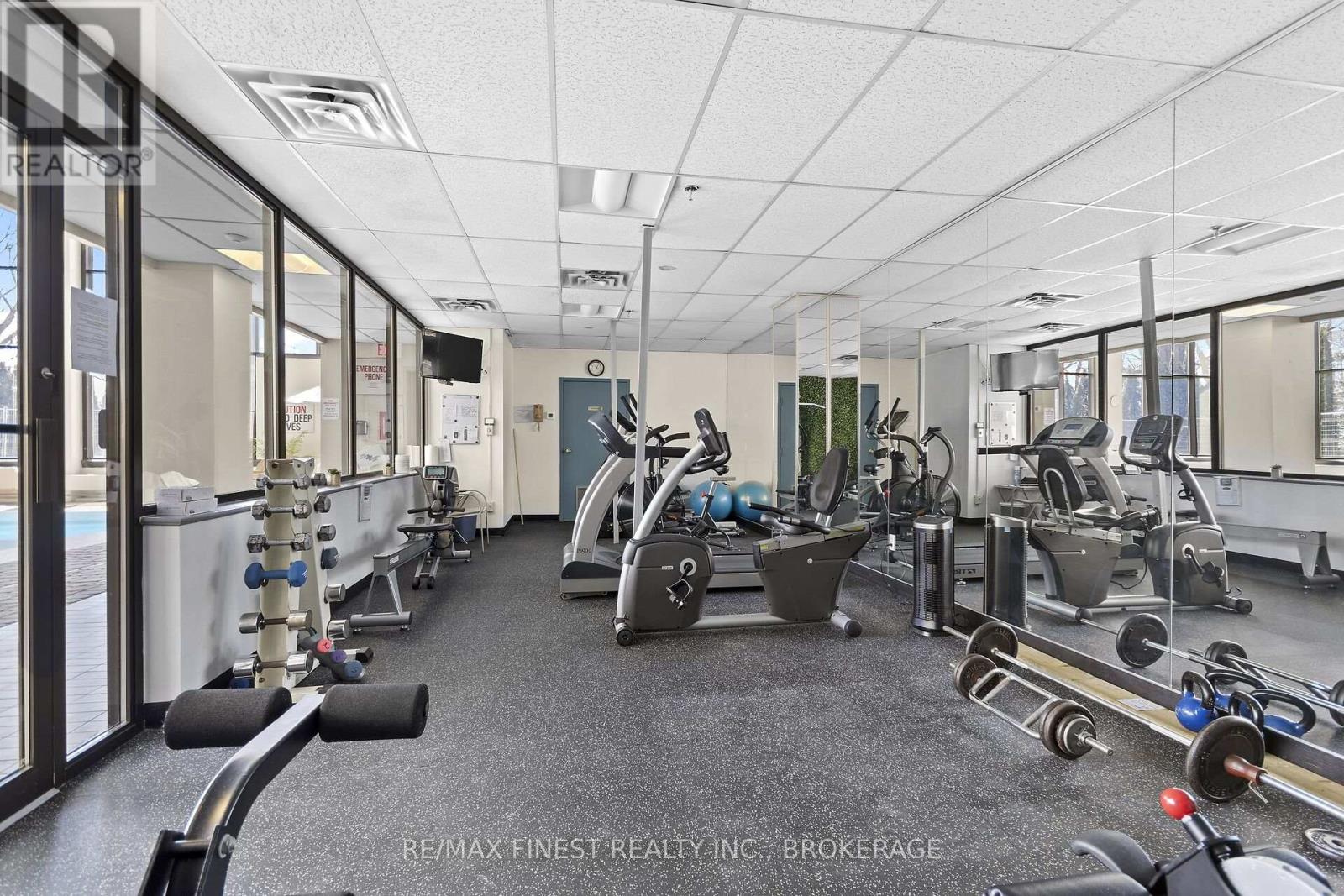 #302 1000 KING STREET W - 39