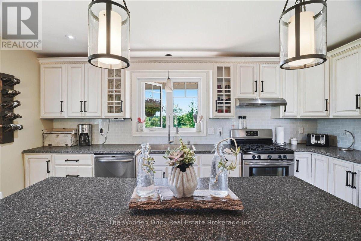 1133 ISLAND ROAD - 11