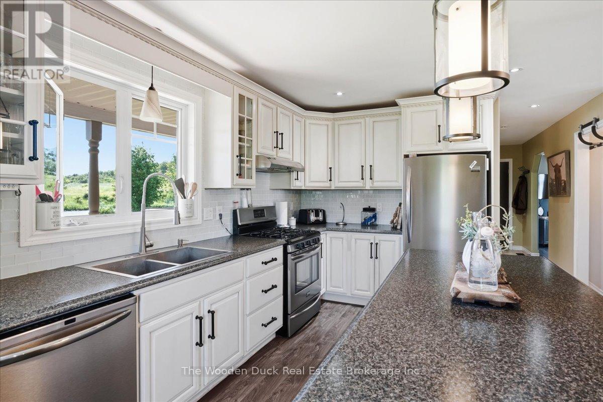 1133 ISLAND ROAD - 12