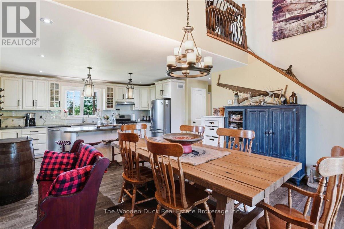 1133 ISLAND ROAD - 13