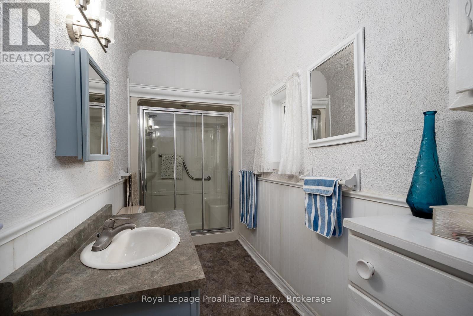 13 SOUTH TRENT STREET - Image 25