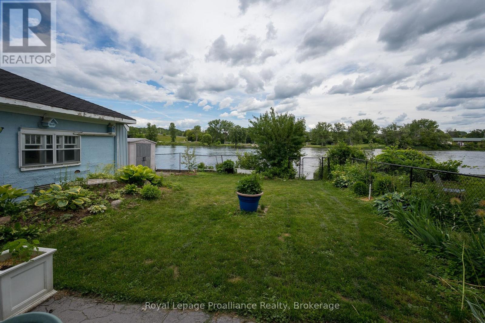 13 SOUTH TRENT STREET - Image 46