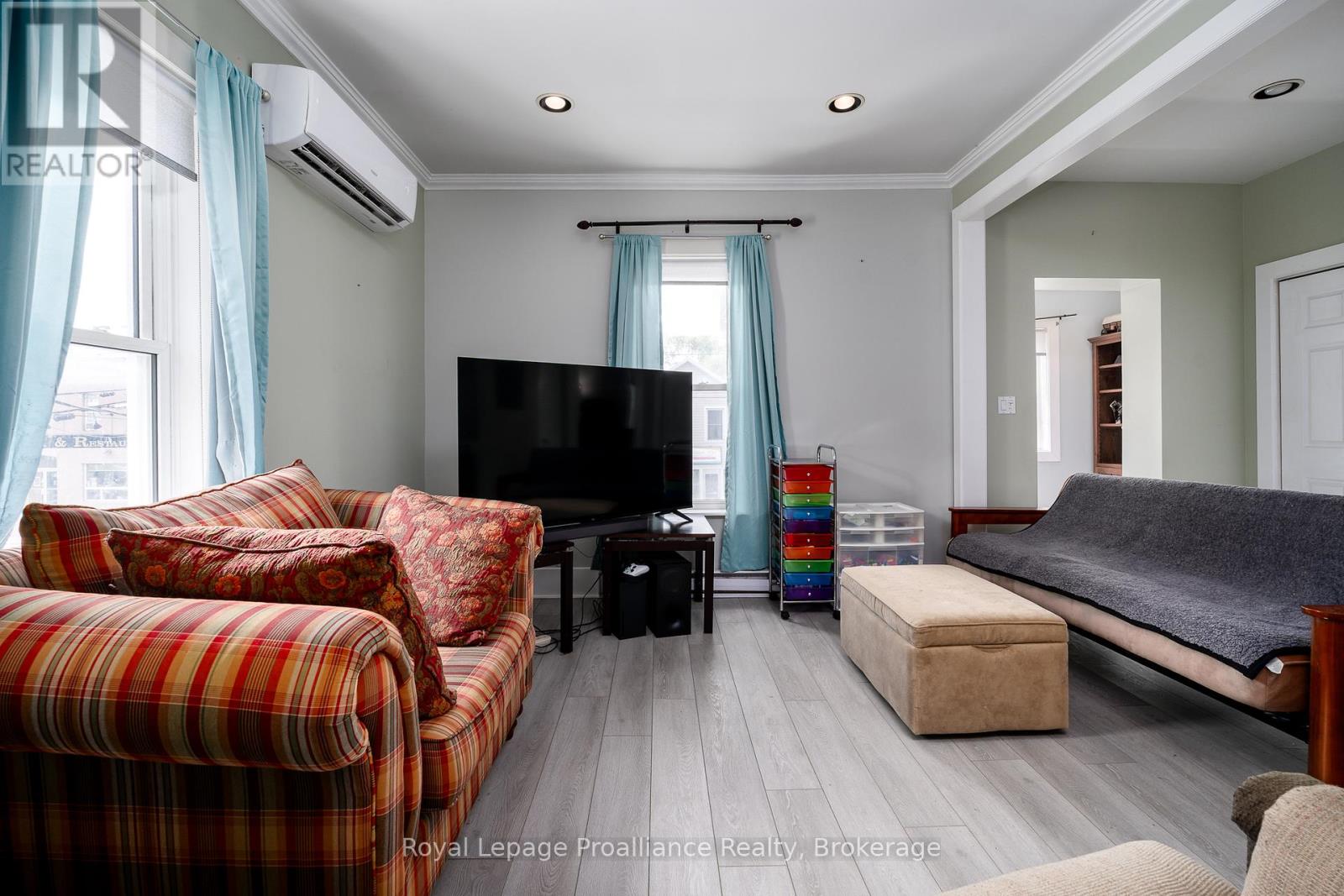 13 SOUTH TRENT STREET - Image 39