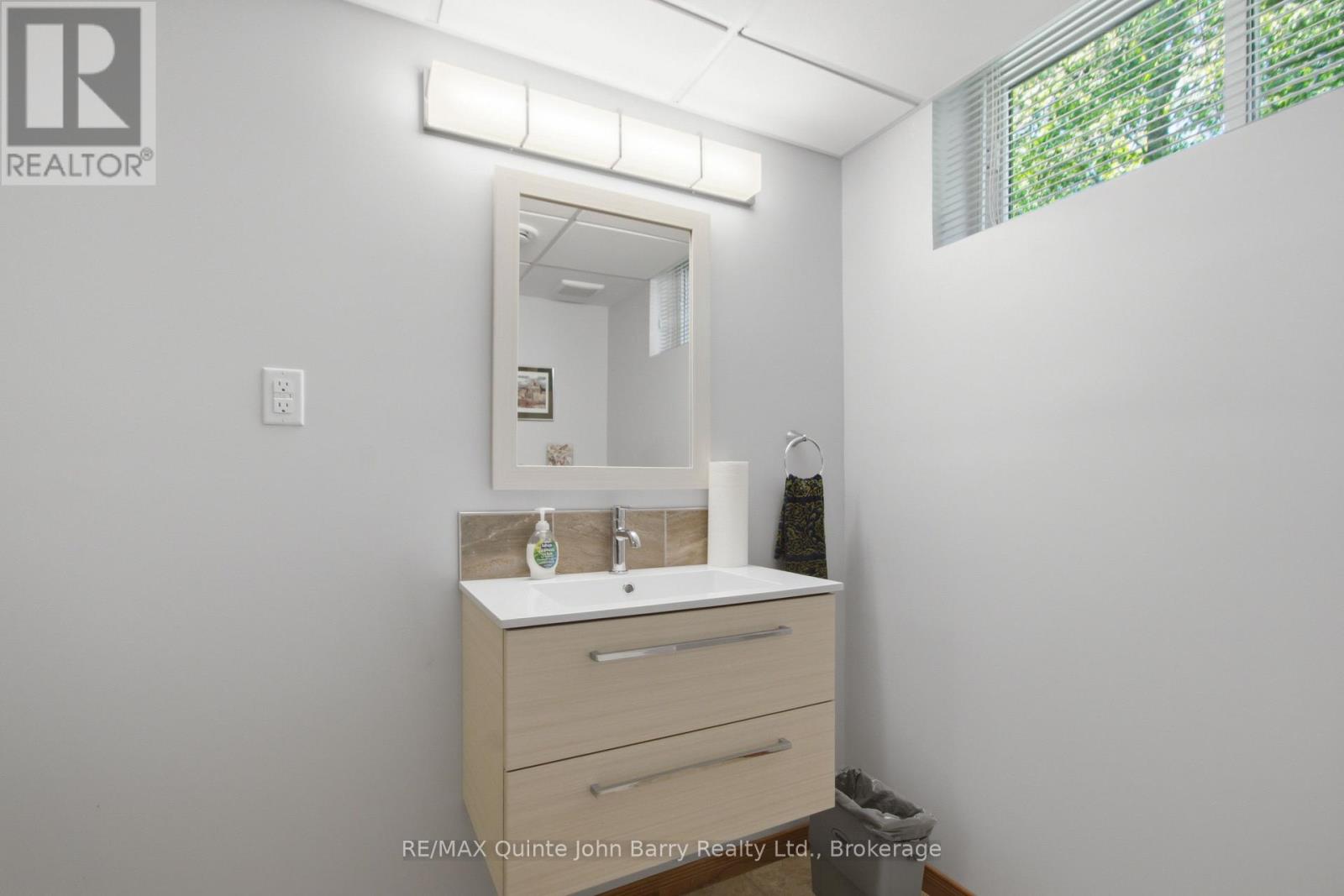 53 POWER STREET - 33