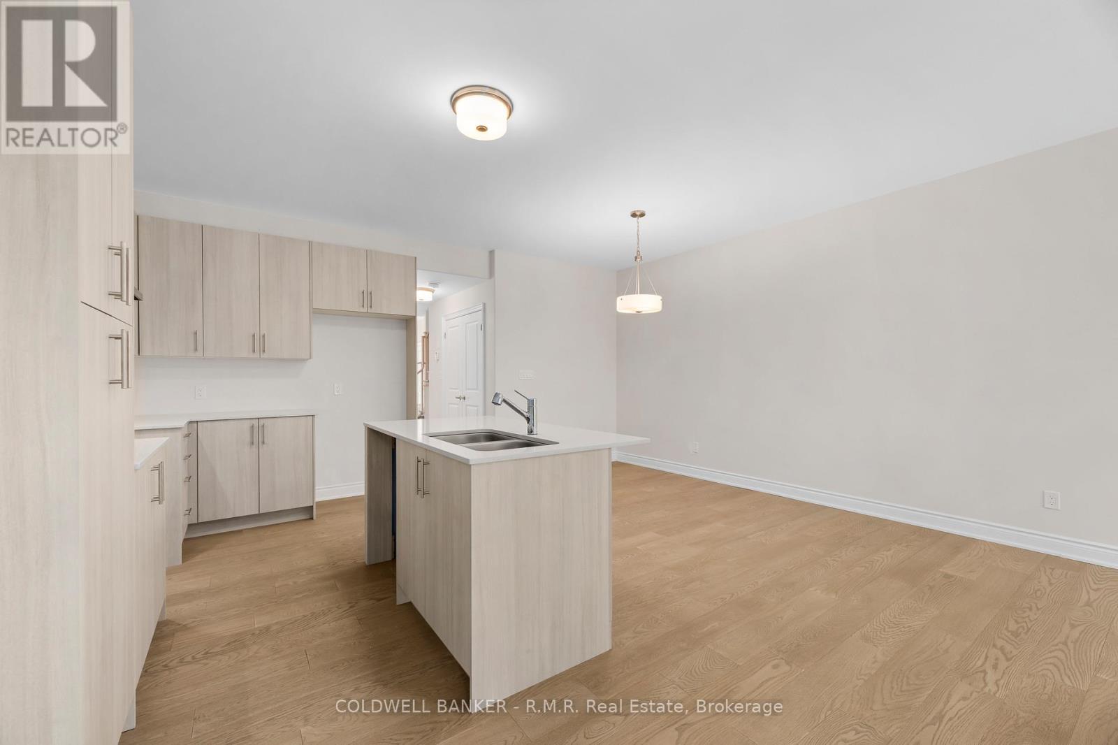 #E 435 ORCHARD AVENUE S - 14
