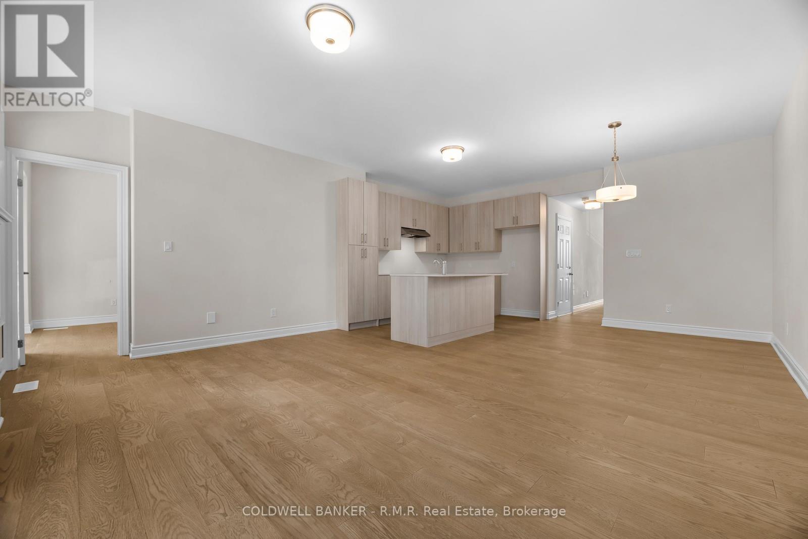 #E 435 ORCHARD AVENUE S - 12
