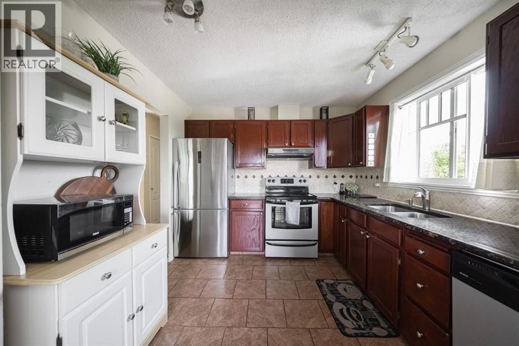 1065 Timberline Drive, Fort McMurray