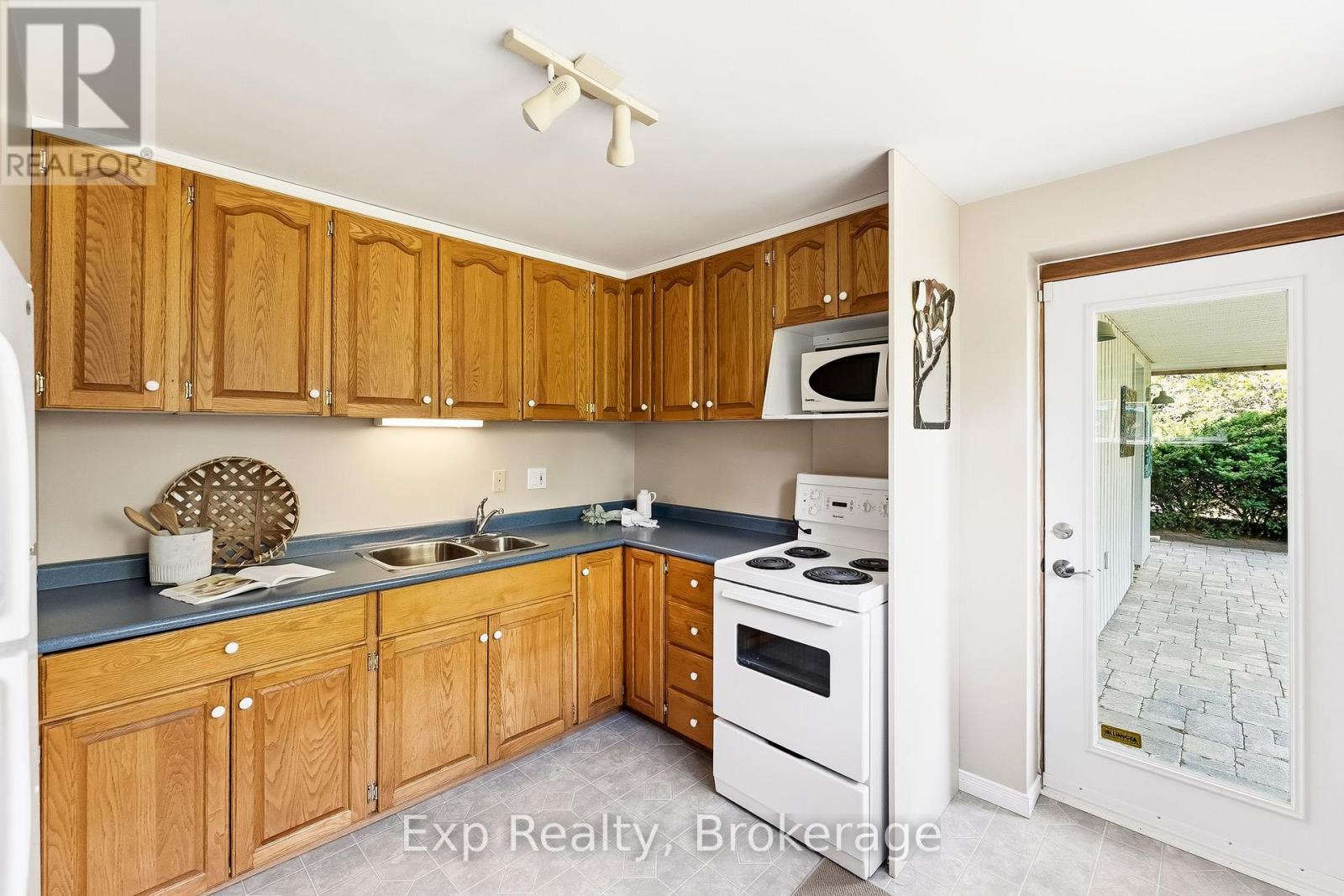 3282 WILLIAMSON ROAD - Image 39