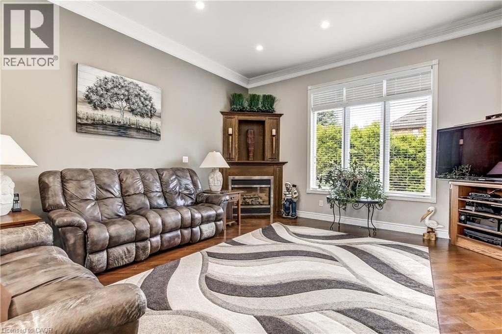139 MANNHEIM Crescent - 11
