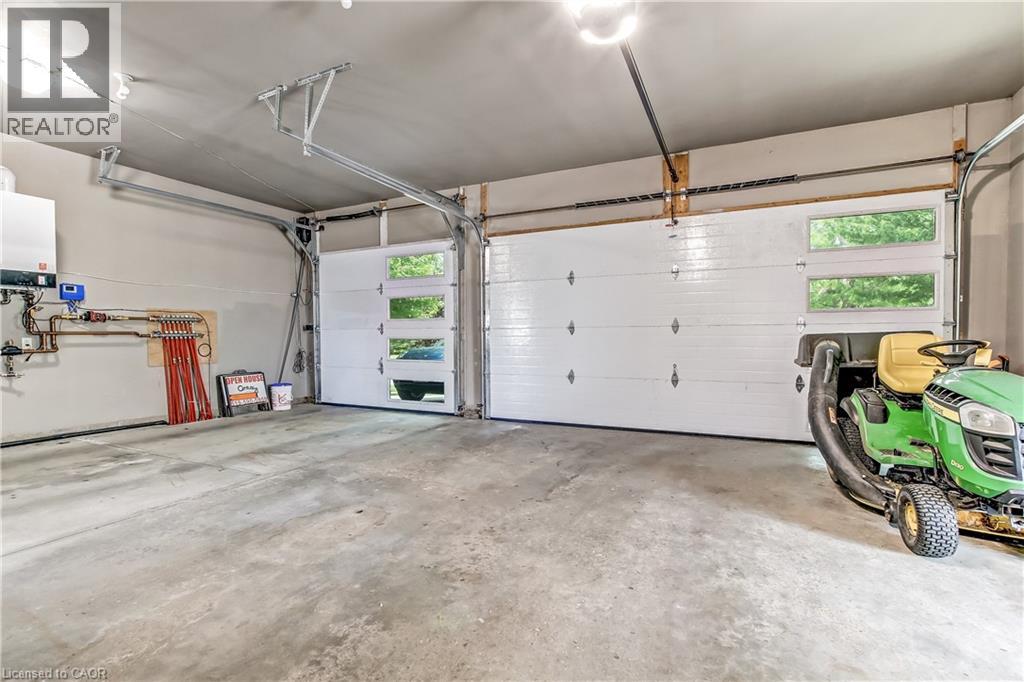 139 MANNHEIM Crescent - 25