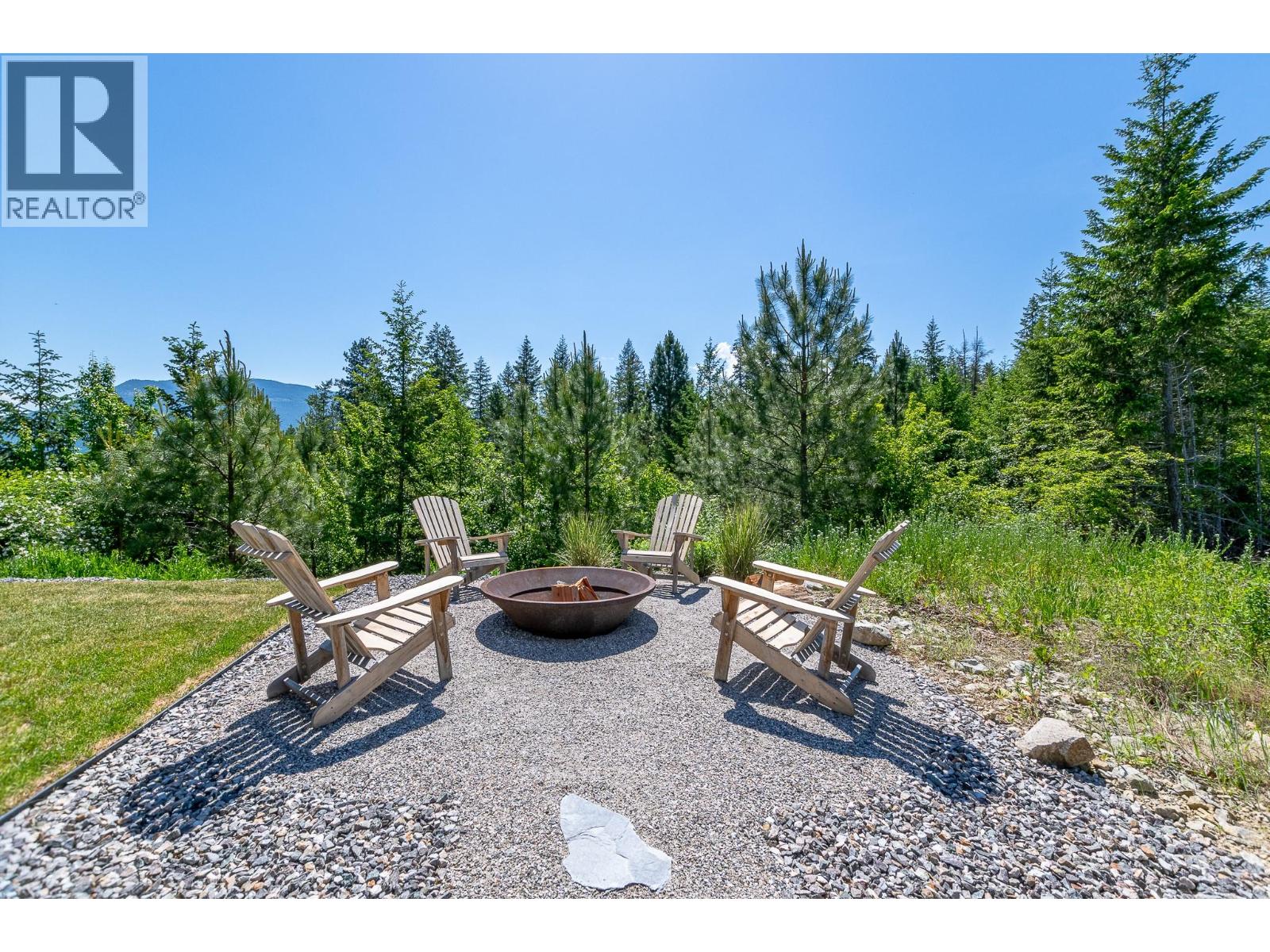 952 Ridgewood Drive - 44