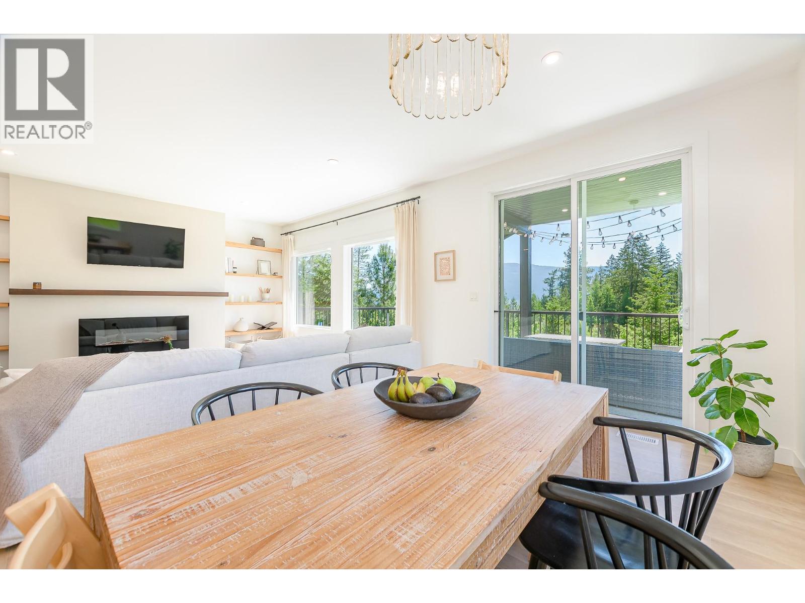 952 Ridgewood Drive - 9