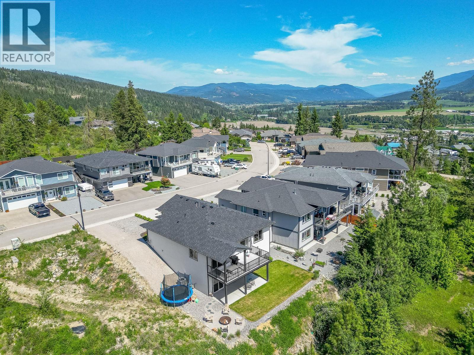 952 Ridgewood Drive - 54