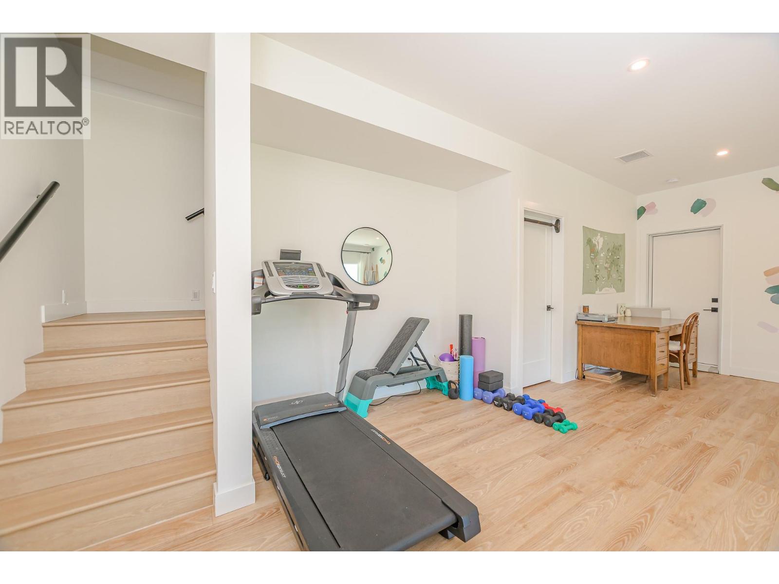 952 Ridgewood Drive - 30