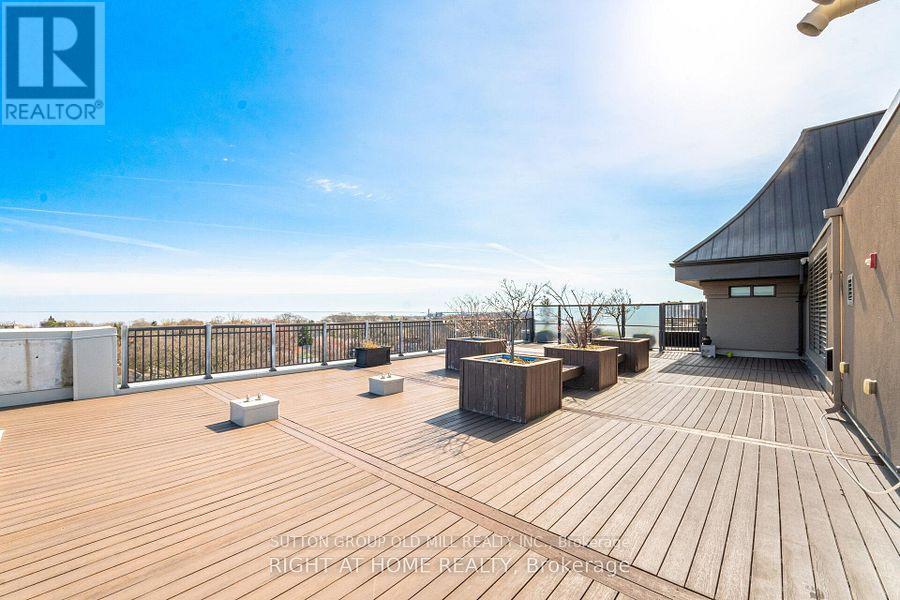 #707 3563 LAKE SHORE BOULEVARD W - 21