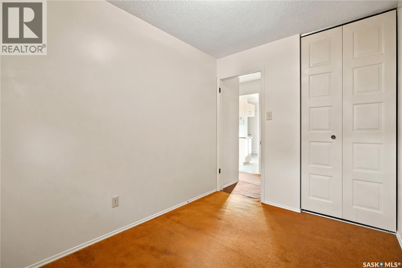 166 Sangster BOULEVARD — photo 18