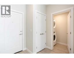 111, 660 Shawnee Square, Calgary, AB T2Y0X6 Photo 17