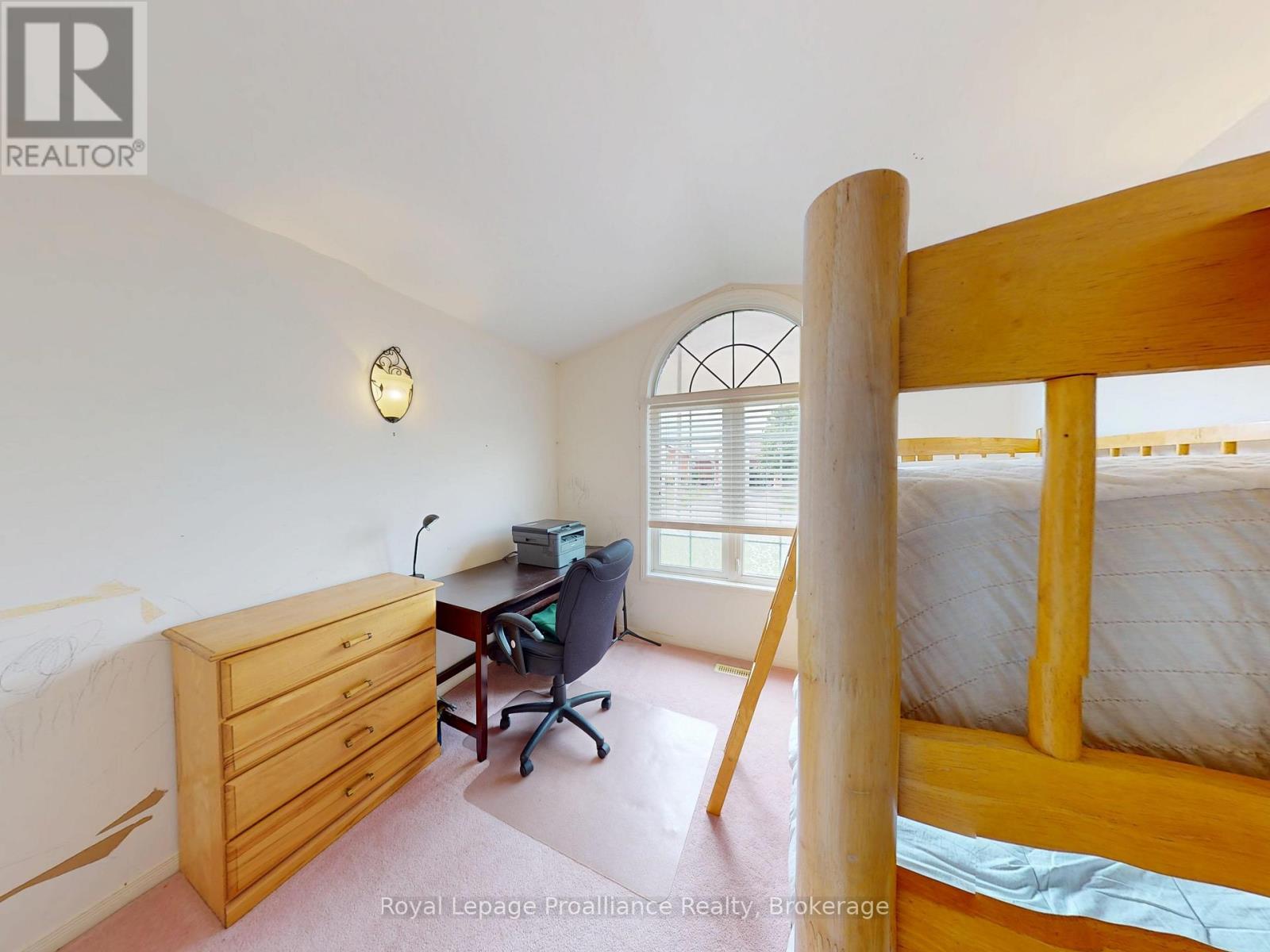 17 SUMAC TERRACE - 18