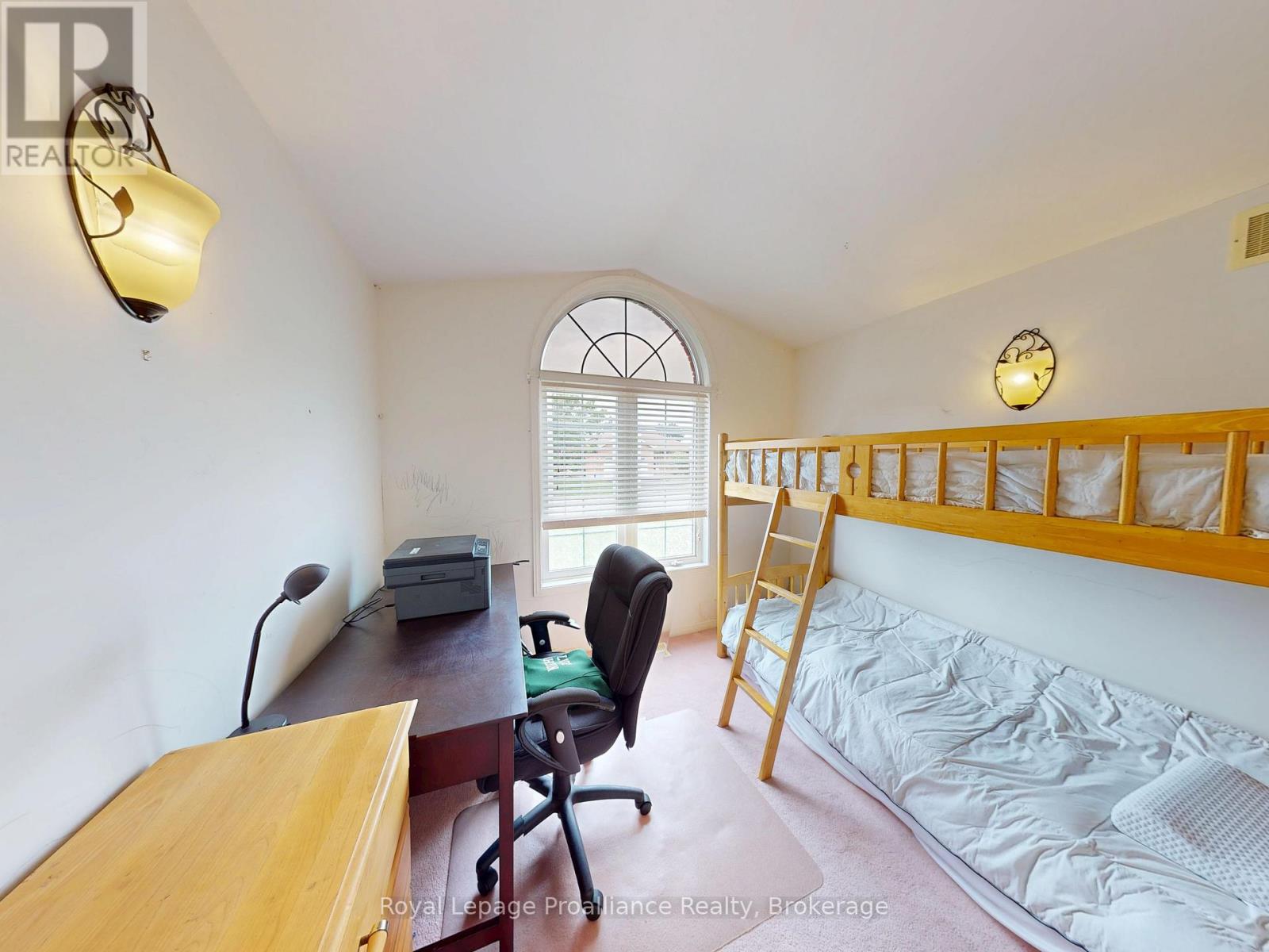 17 SUMAC TERRACE - 19