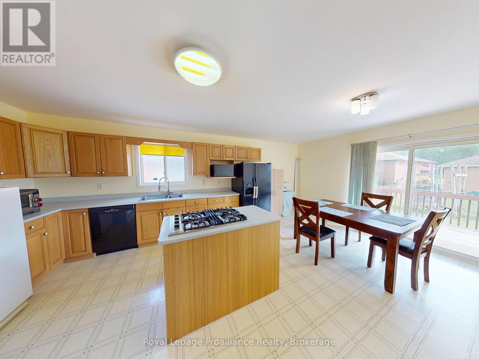17 SUMAC TERRACE - 5
