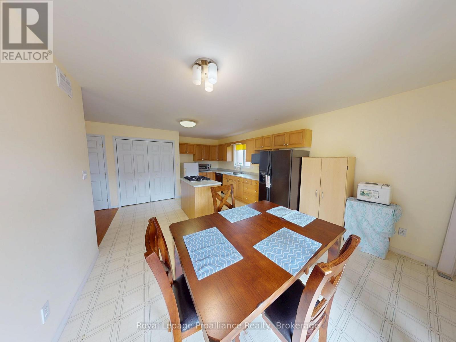 17 SUMAC TERRACE - 8