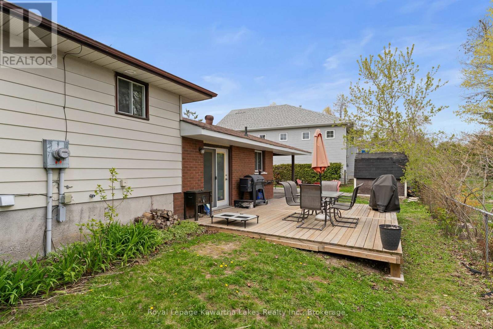 2 KENNEDY DRIVE - 33
