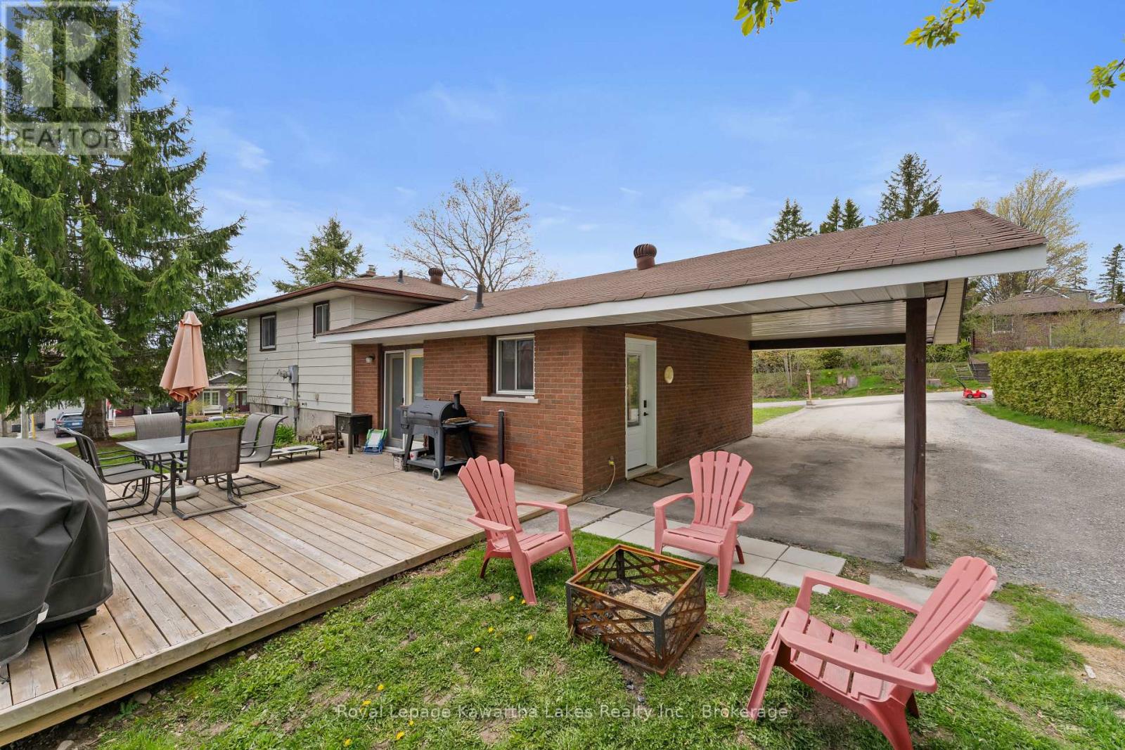 2 KENNEDY DRIVE - 35