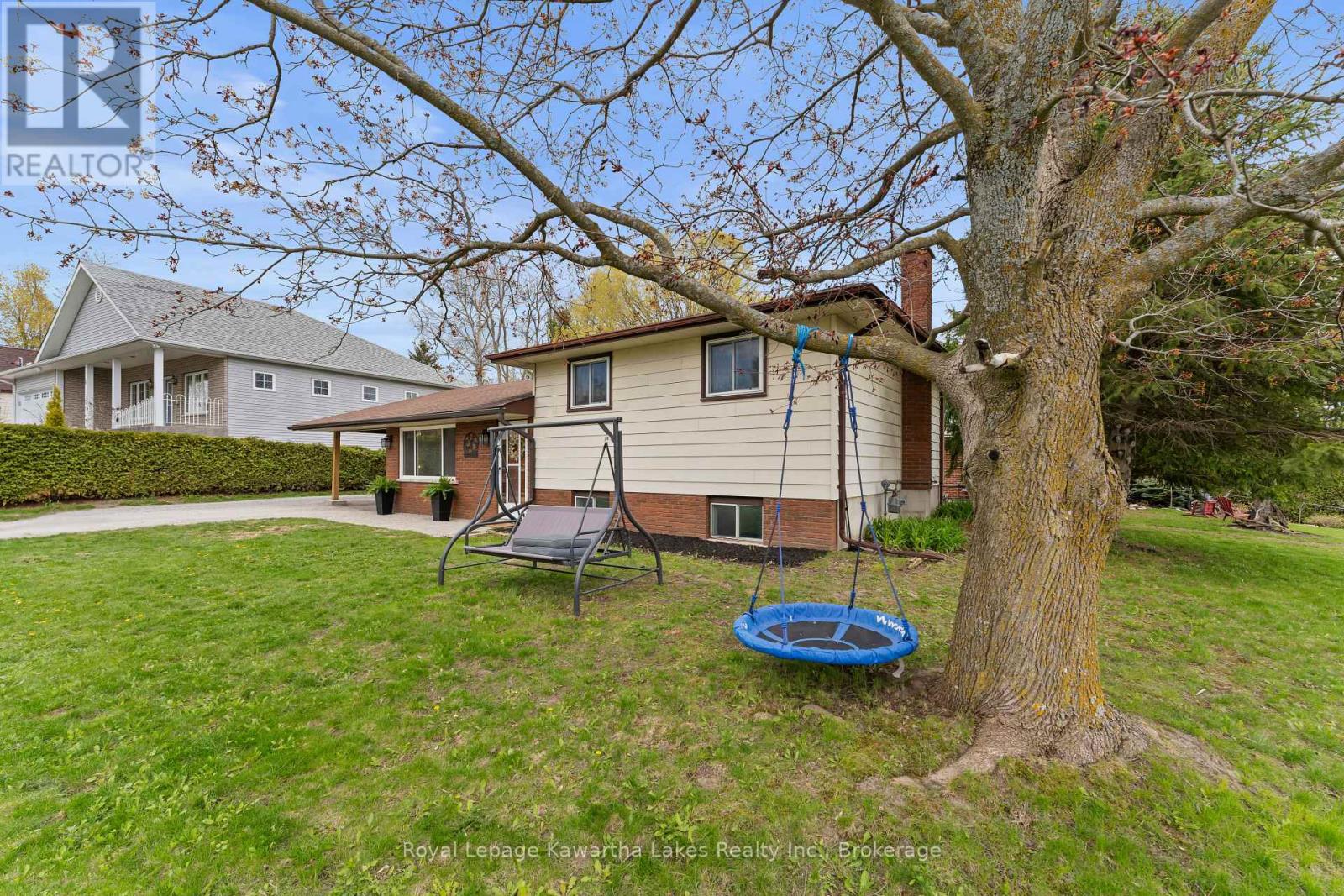 2 KENNEDY DRIVE - 36