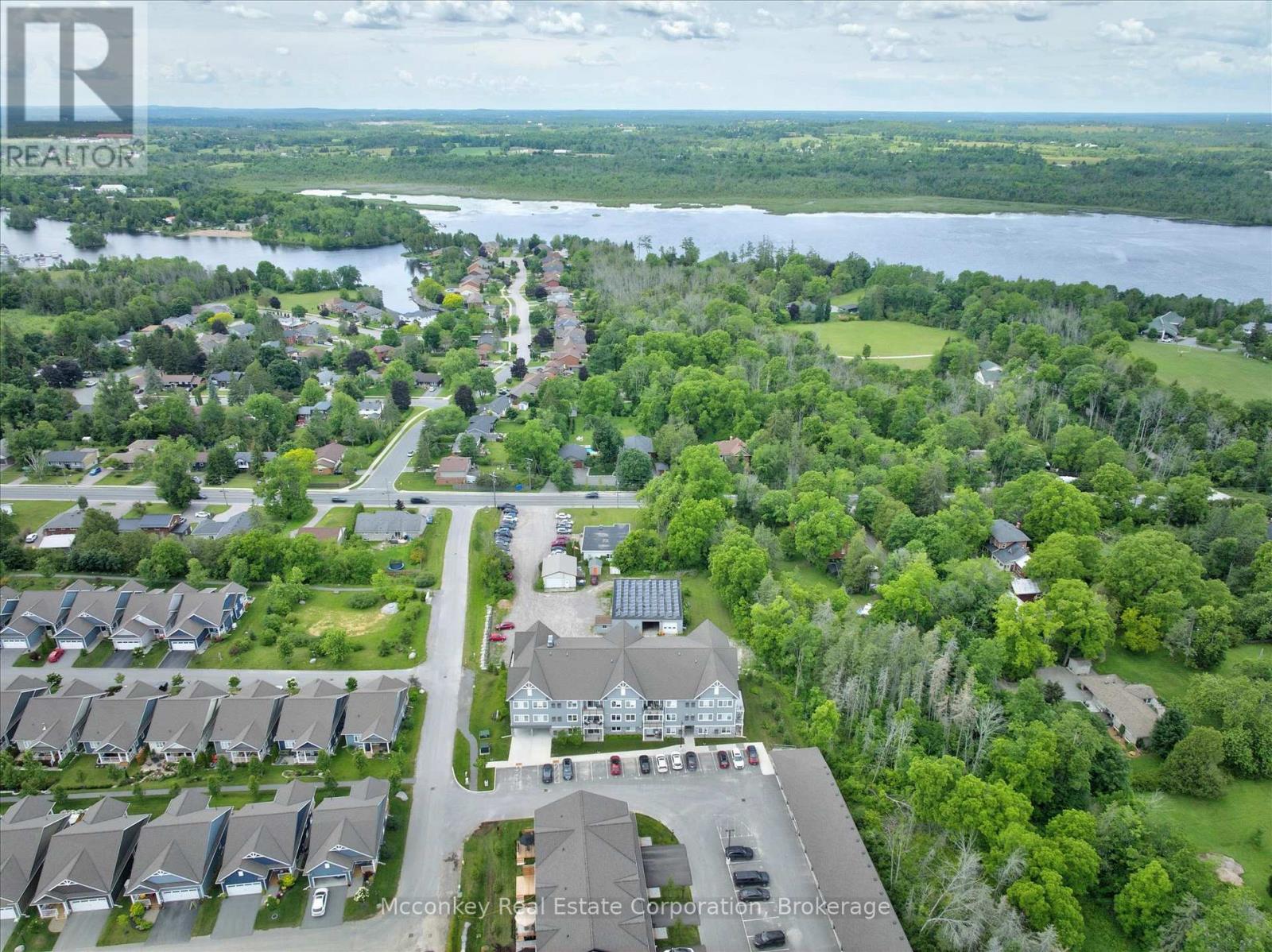 #2 19 HAMPTON LANE - Image 16