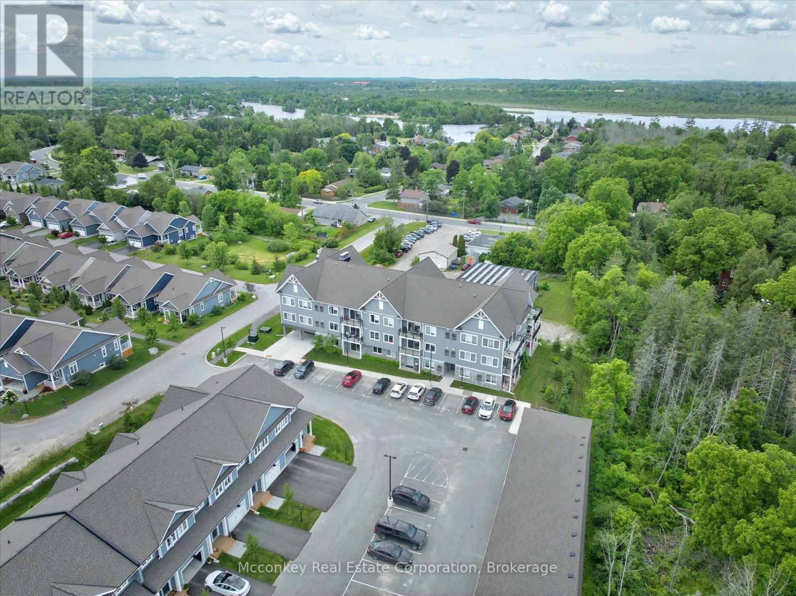 #2 19 HAMPTON LANE - Image 30