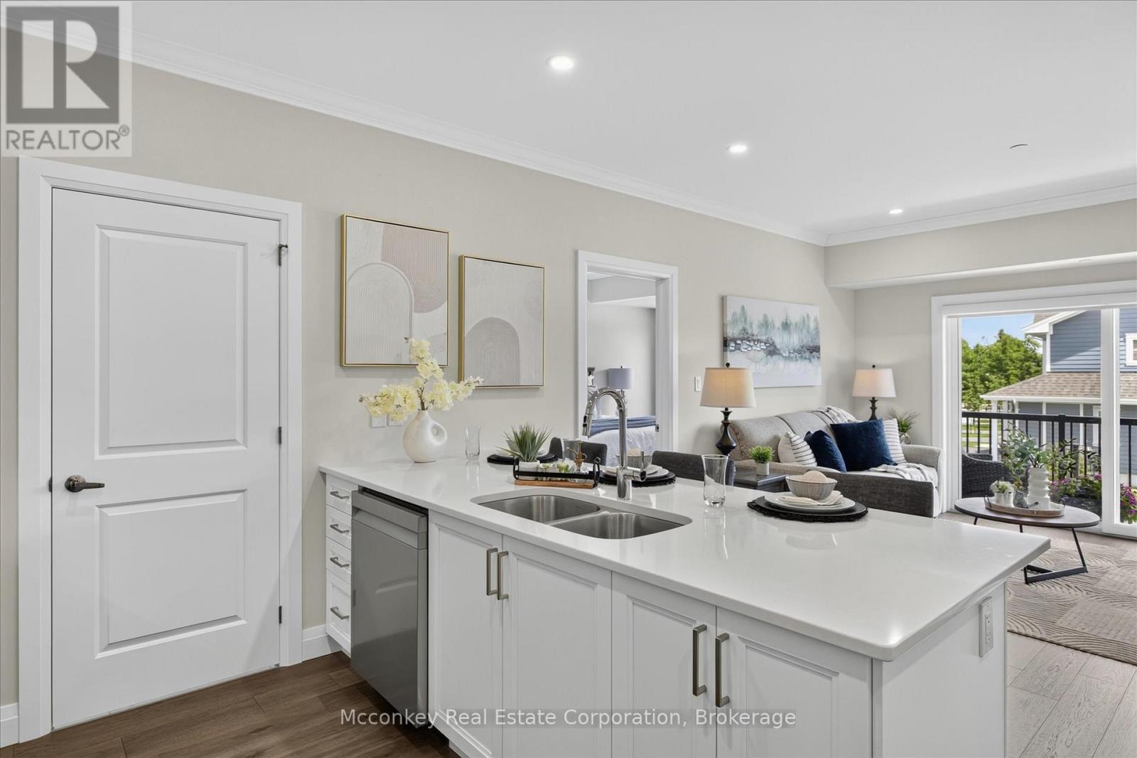 #2 19 HAMPTON LANE - Image 8