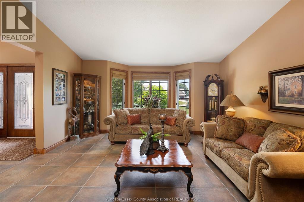 605 MARKHAM DRIVE - 20