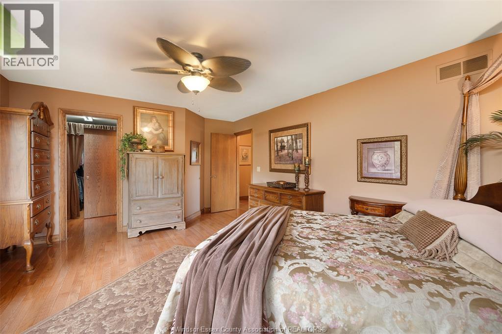 605 MARKHAM DRIVE - 35