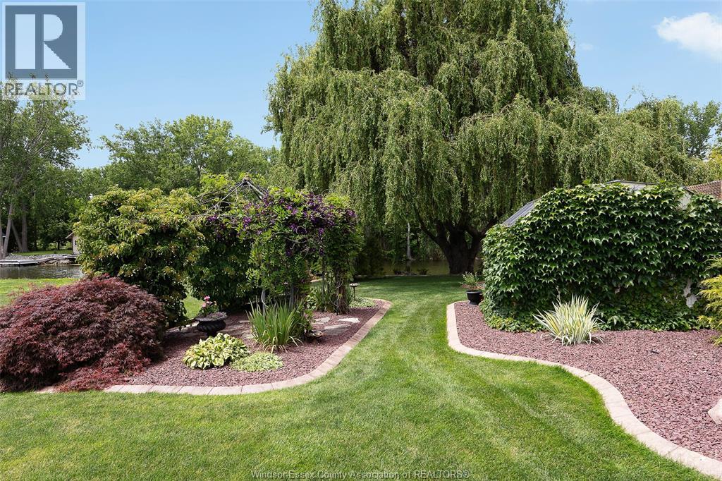 605 MARKHAM DRIVE - 8