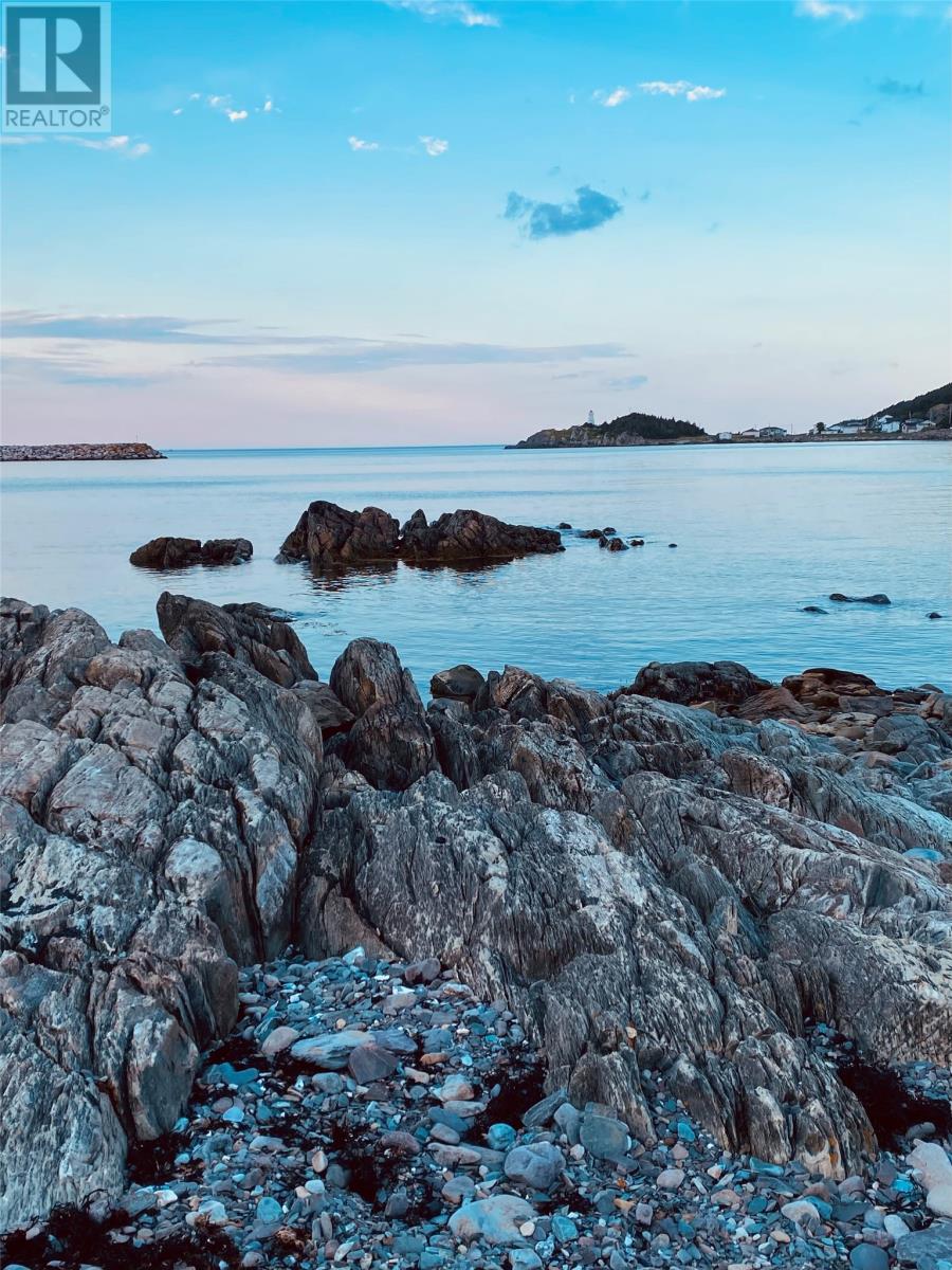 90 Hants Harbour Road - 29