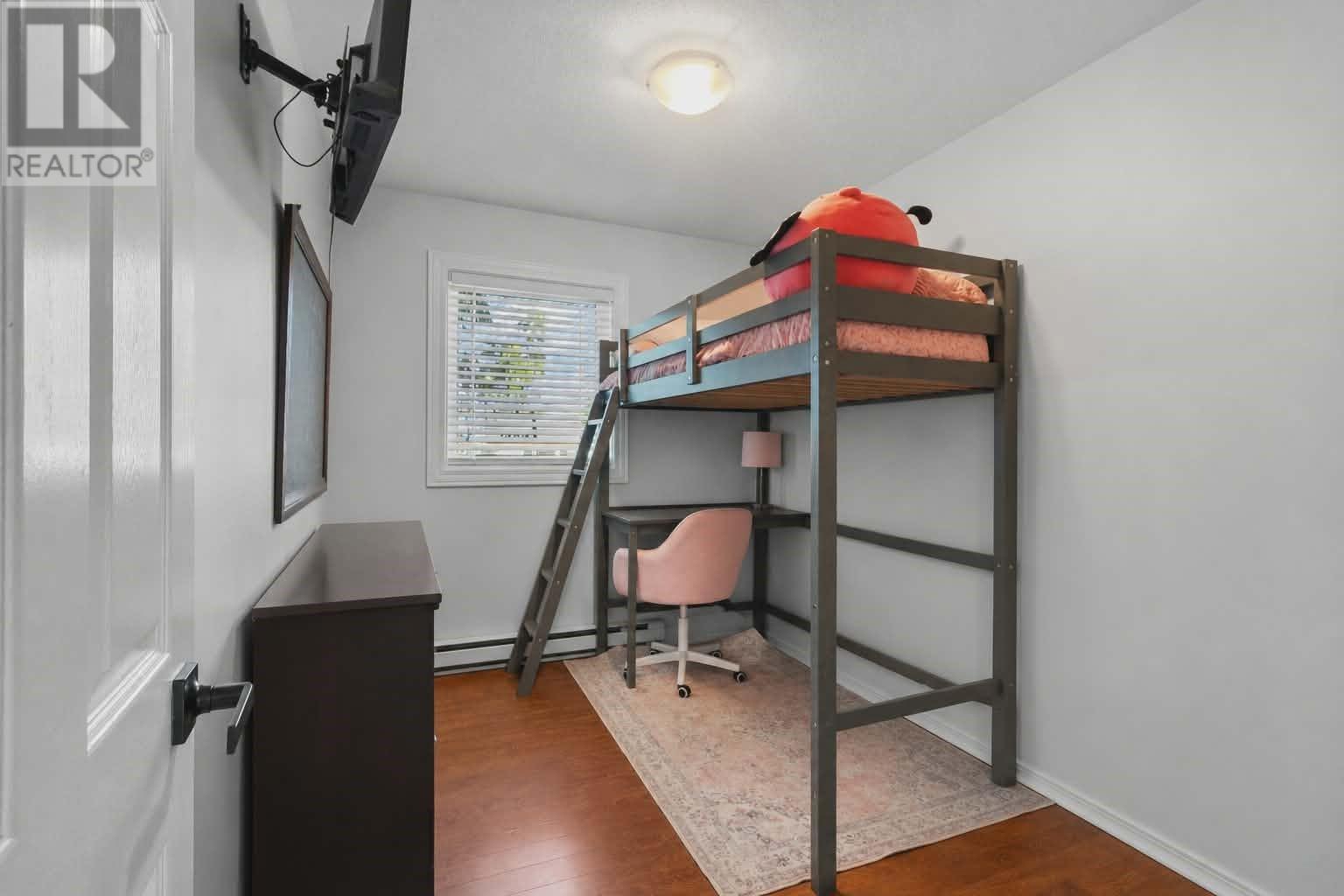 44 Kerry Avenue - 12