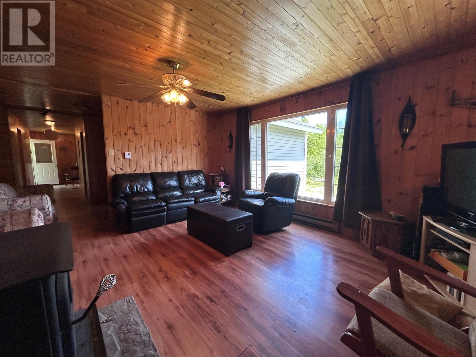 623 Main Road - 6
