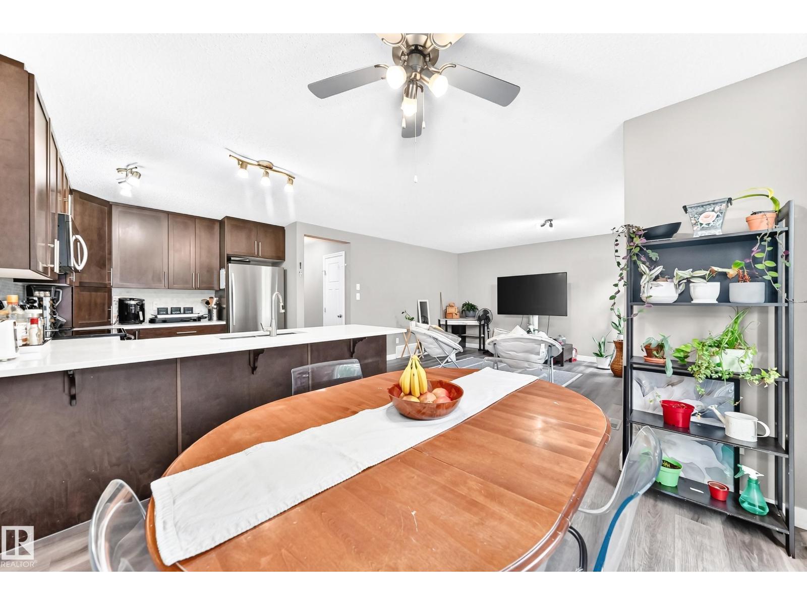 6123 13 AV SW - 12