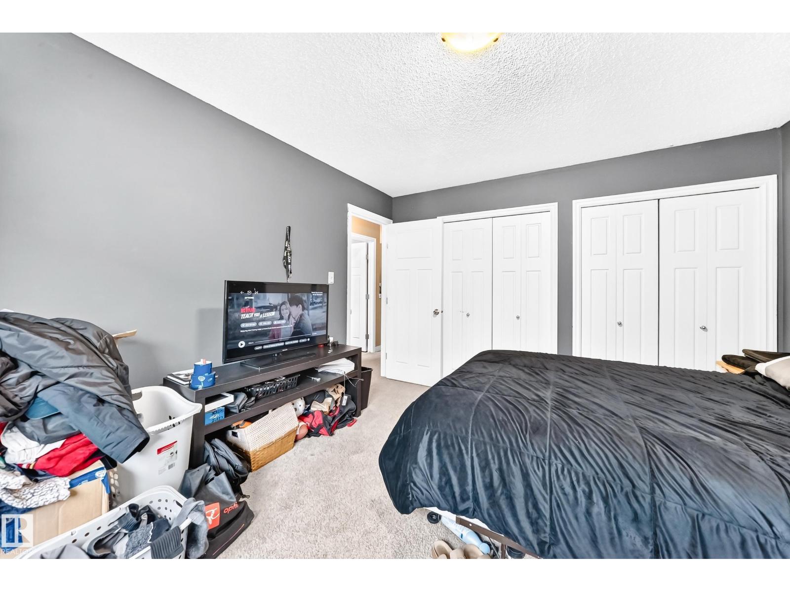 6123 13 AV SW - 32