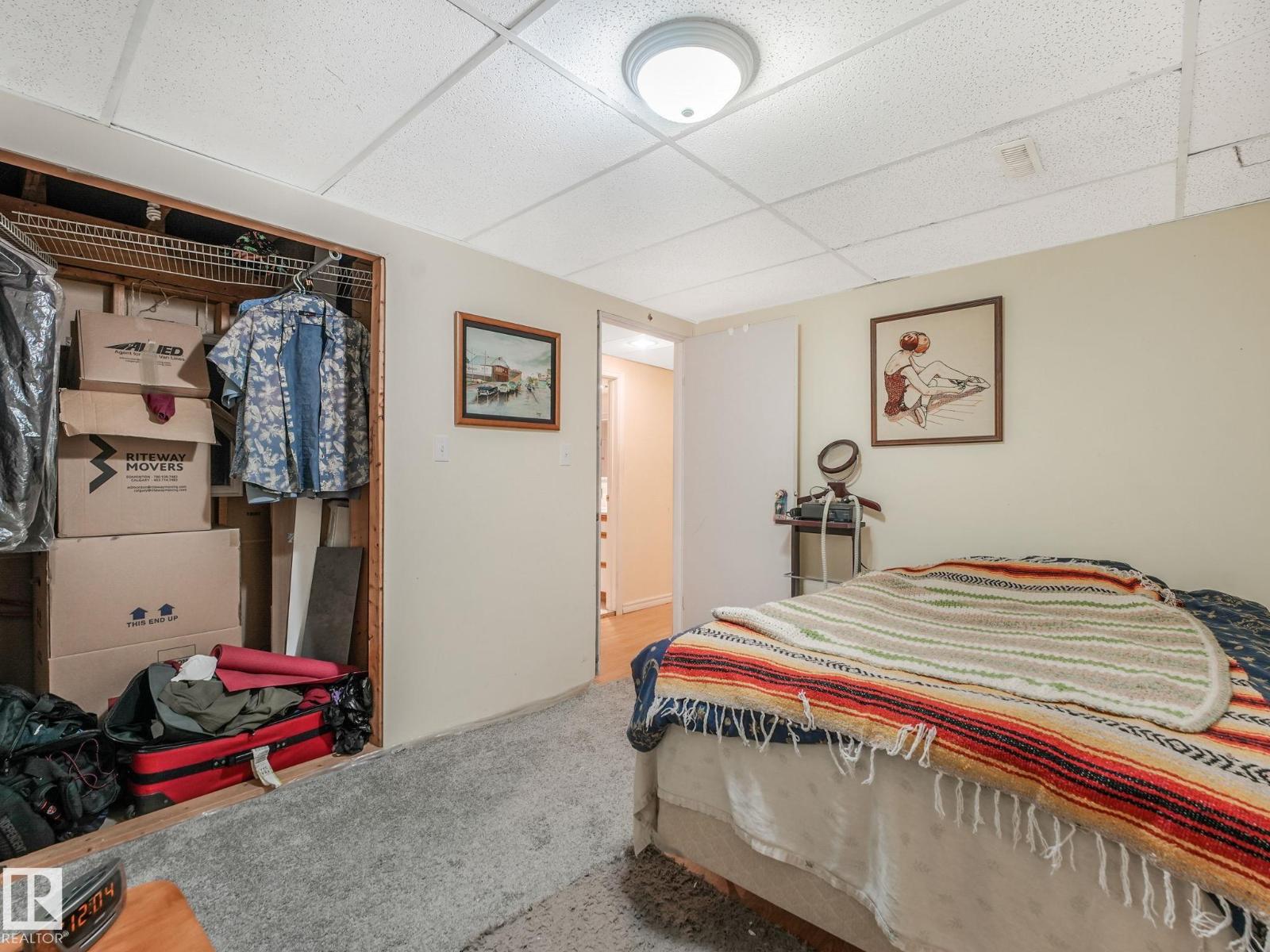 32 Malvern DR — photo 48