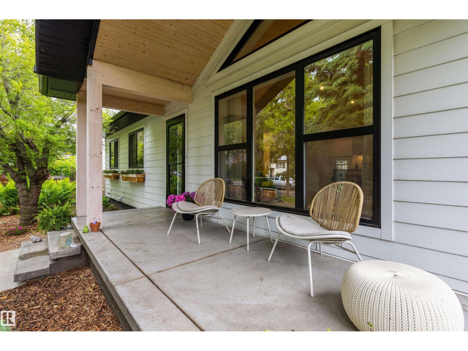 12 BELMONT DR - 3