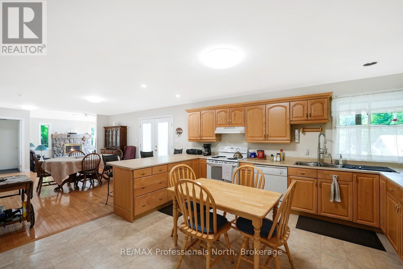 17254 HIGHWAY 118 - Image 11